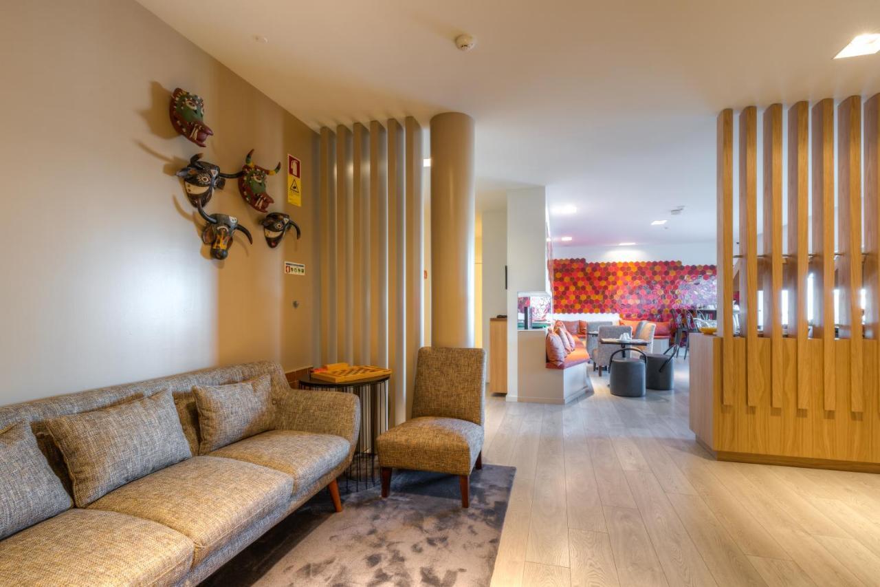 Hotel Spot Family Suites Porto Eksteriør billede